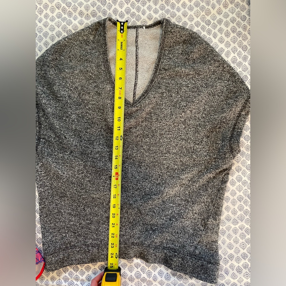 Grey lightweight short sleeve sweatshirt top - Picture 6 of 6